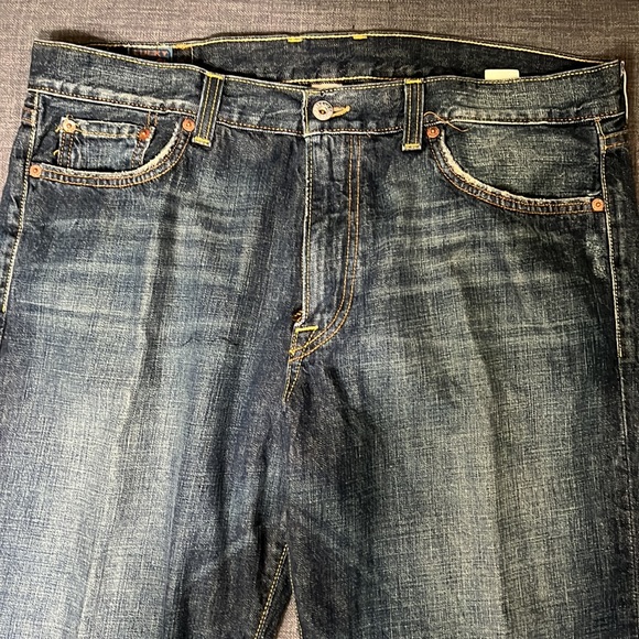 Men’s Lucky Brand Jeans - Picture 3 of 8